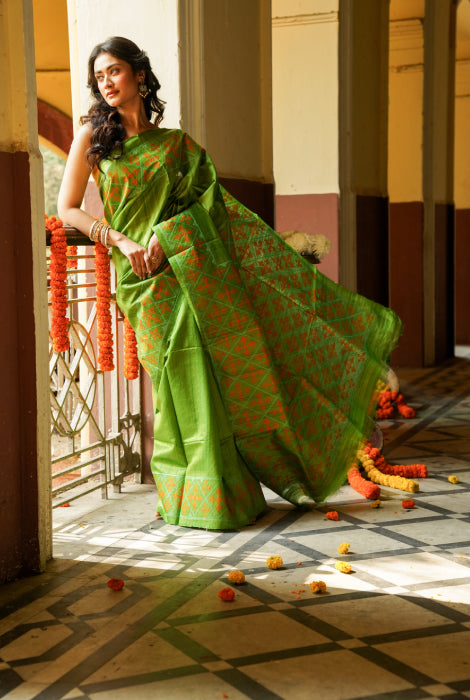 Work on Tusser silk saree