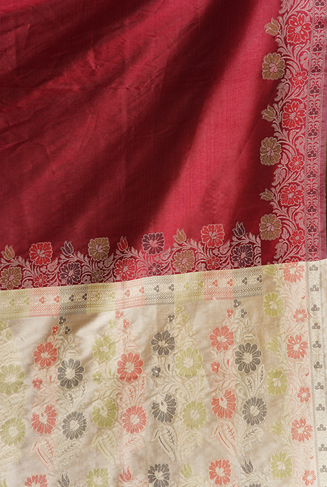 Banarasi light weight thread work saree