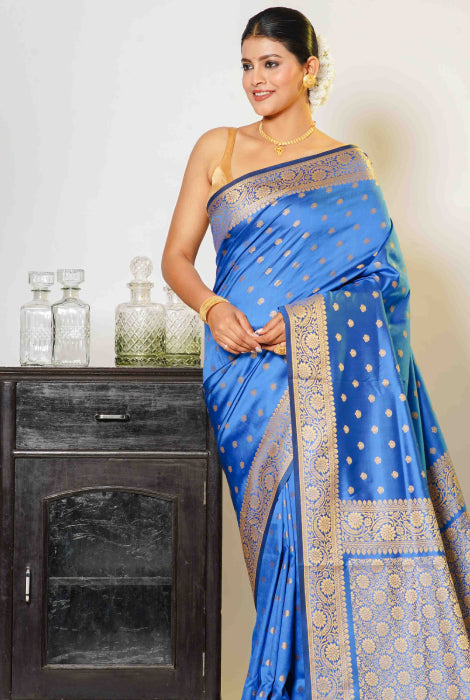 Banarasi light weight thread  work saree