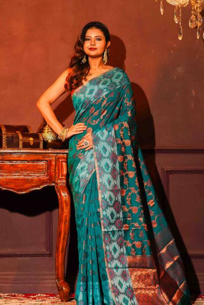 Lightweight Banarasi jangla work saree