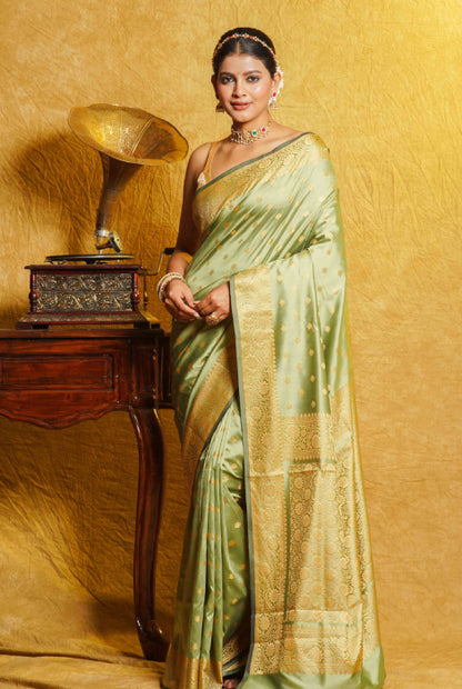 Lightweight Banarasi silk
