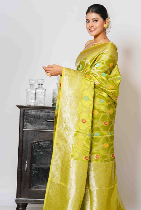 Mashroo semi silk jangla  work Banarasi saree